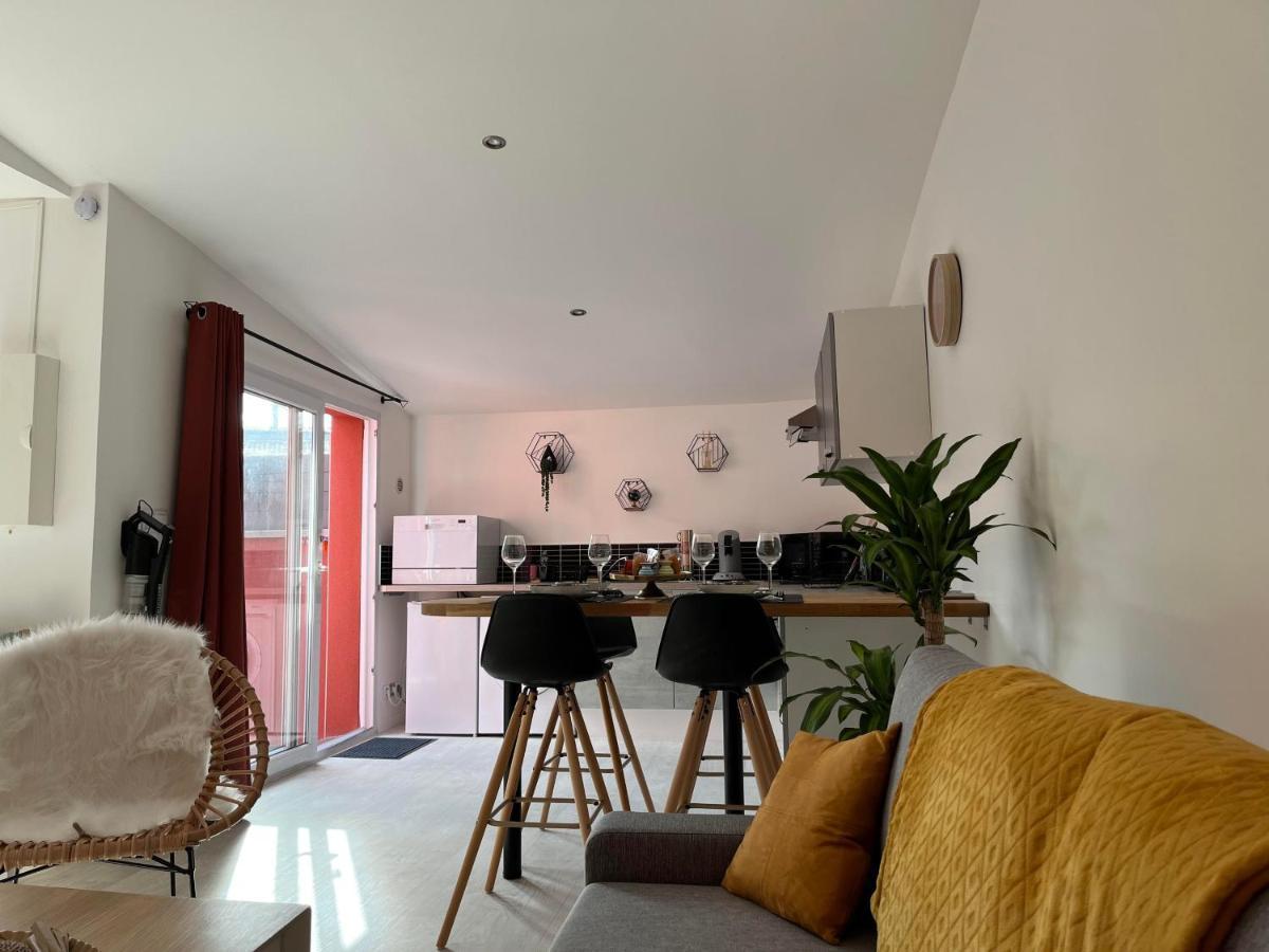 - New - La Terracalm - Wifi / Netflix Villa แชร์บูร์ก อ็อง กงต็องแต็ง ภายนอก รูปภาพ