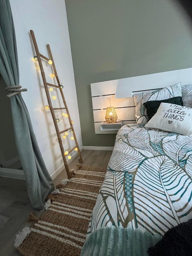 - New - La Terracalm - Wifi / Netflix Villa แชร์บูร์ก อ็อง กงต็องแต็ง ภายนอก รูปภาพ